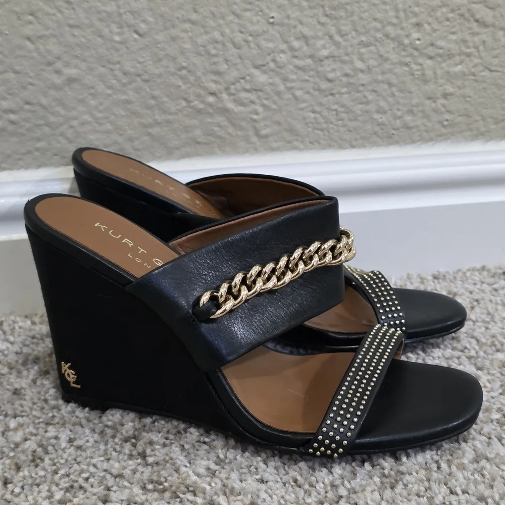 Kurt Geiger Gold Chain Embellished Black Wedge Heels Size 36.5 6US